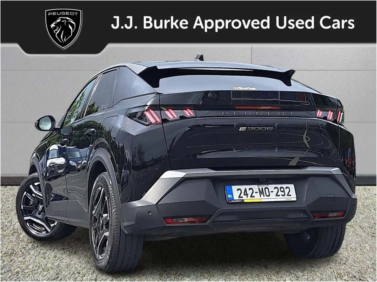 Peugeot 3008 BEV 73kWH 210BHP Allure - Image 4