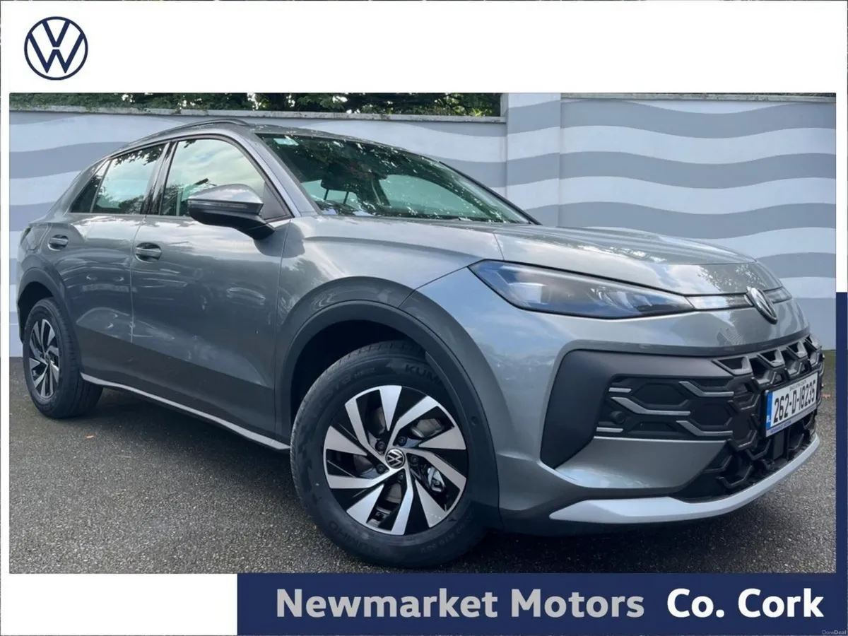 Volkswagen T-Roc LIFE 1.5TSI 116BHP AUTOMATIC MHEV - Image 1