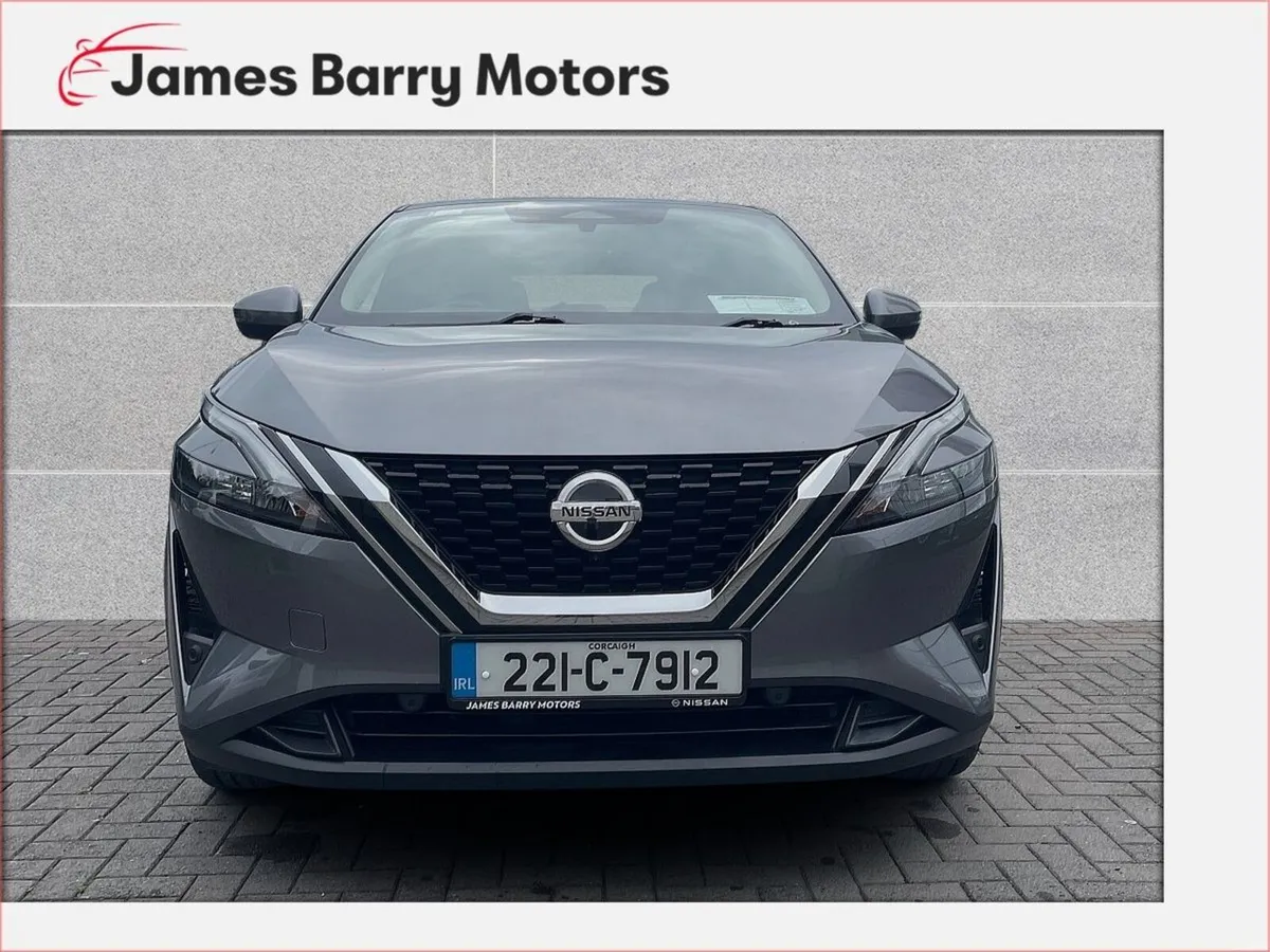 Nissan Qashqai 1.3 PET MILD HYBRID SV PREMIUM - Image 2