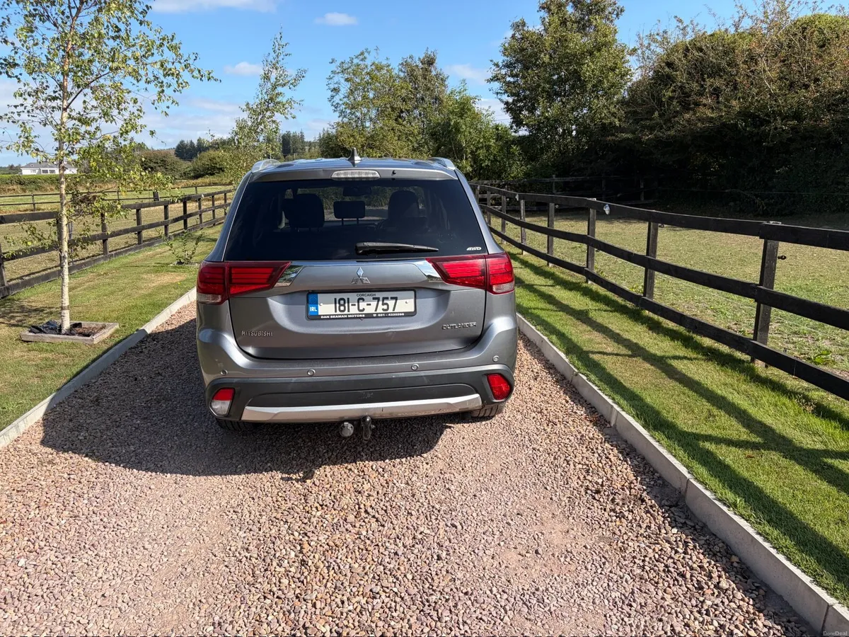 Mitsubishi Outlander 2018 - Image 5