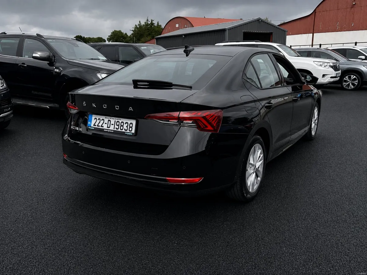 222 Skoda Octavia 2.0TDI 115 AMBITION - Image 4