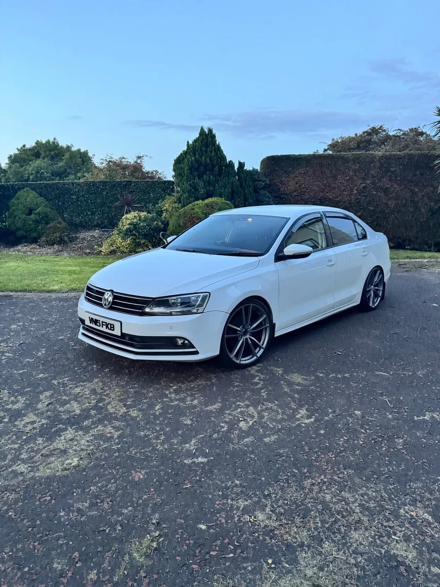 Volkswagen Jetta - Image 1