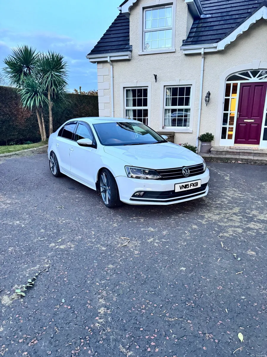 Volkswagen Jetta - Image 3