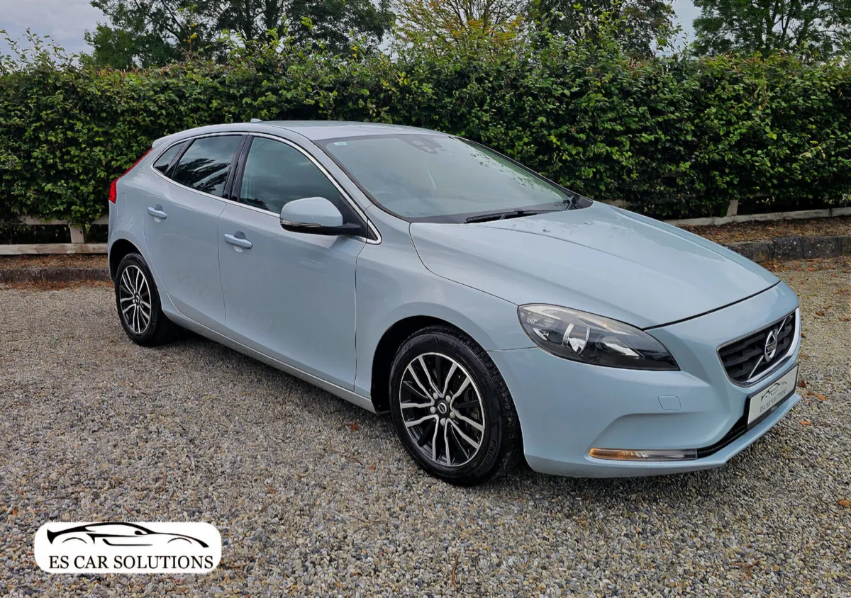161 Volvo V40 T2 LUX Edition Automatic New NCT - Image 5