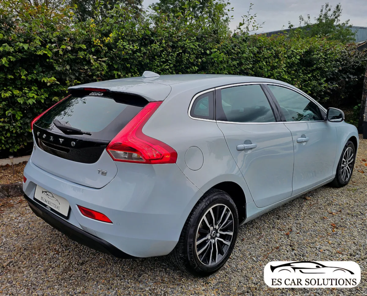 161 Volvo V40 T2 LUX Edition Automatic New NCT - Image 6
