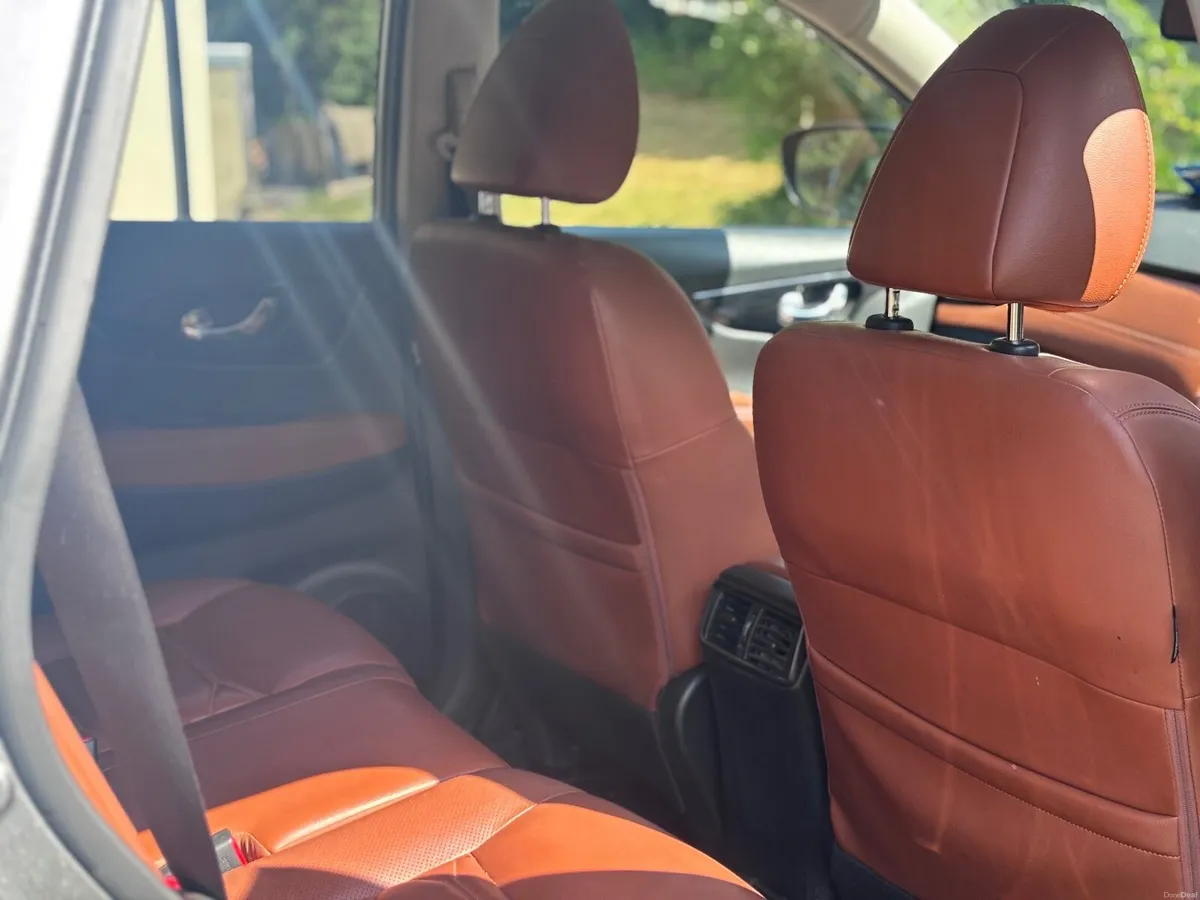 Nissan X-Trail 2019 - Image 2