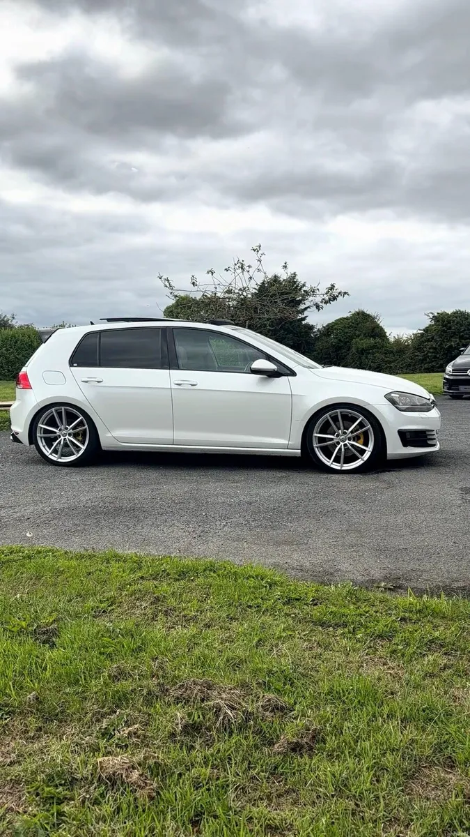Volkswagen Golf Highline - Image 5