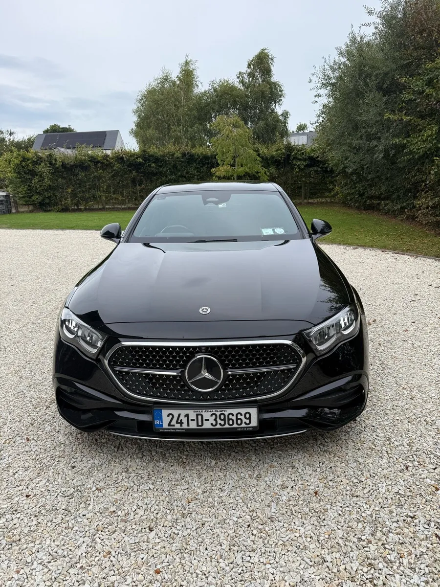 Mercedes E300de AMG Line plus 2 Edition - Image 2
