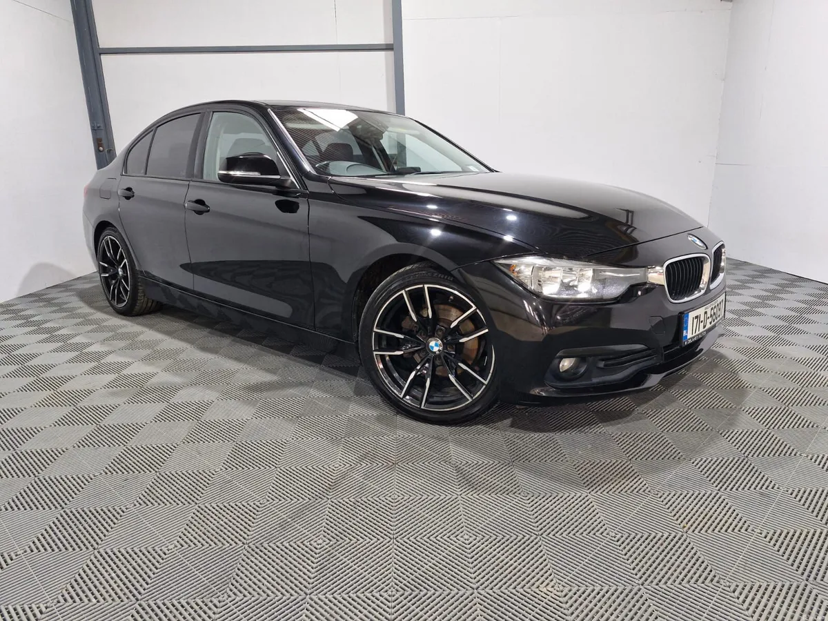2017 BMW 320D Efficient Plus 2.0 Manual - Image 1
