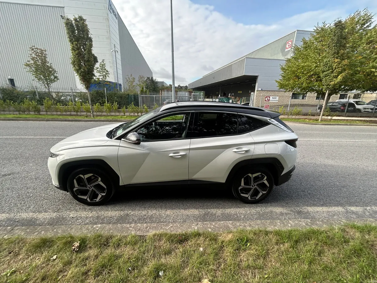 Hyundai Tucson 2022 PETROL PLUG IN HYBRID - Image 5