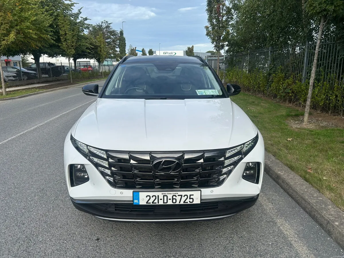 Hyundai Tucson 2022 PETROL PLUG IN HYBRID - Image 3