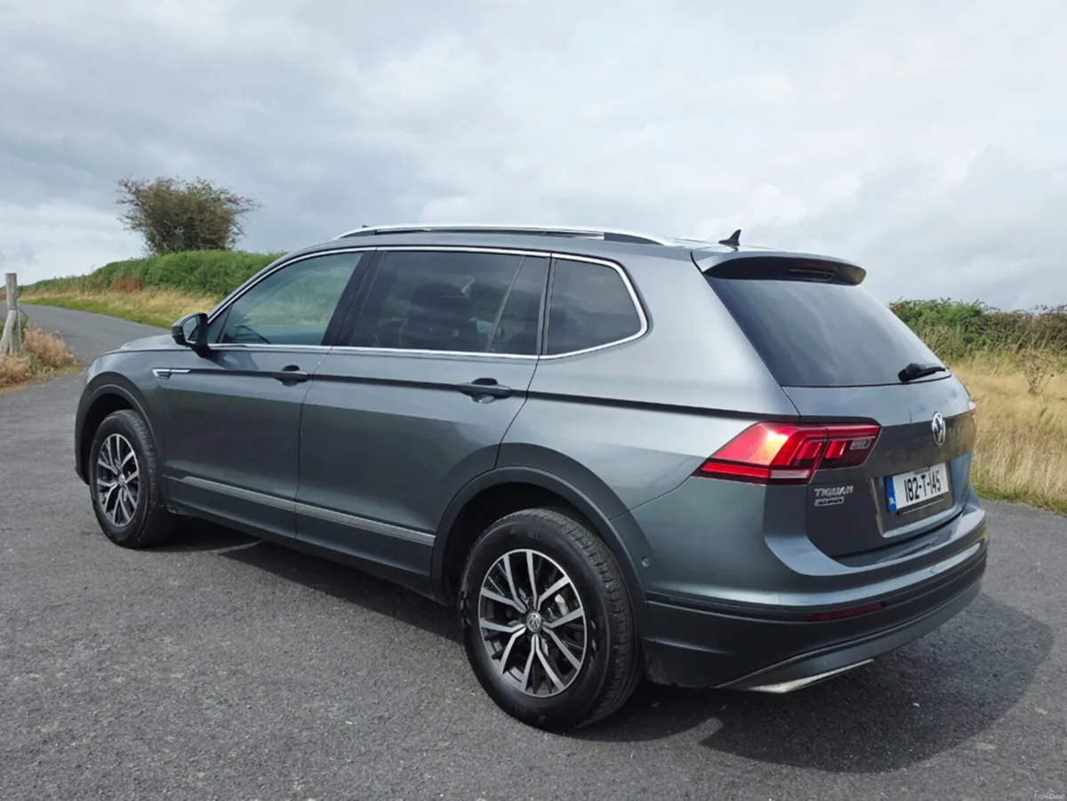Volkswagen Tiguan Allspace CL 2.0 TDI MANUAL 6SPEE - Image 4