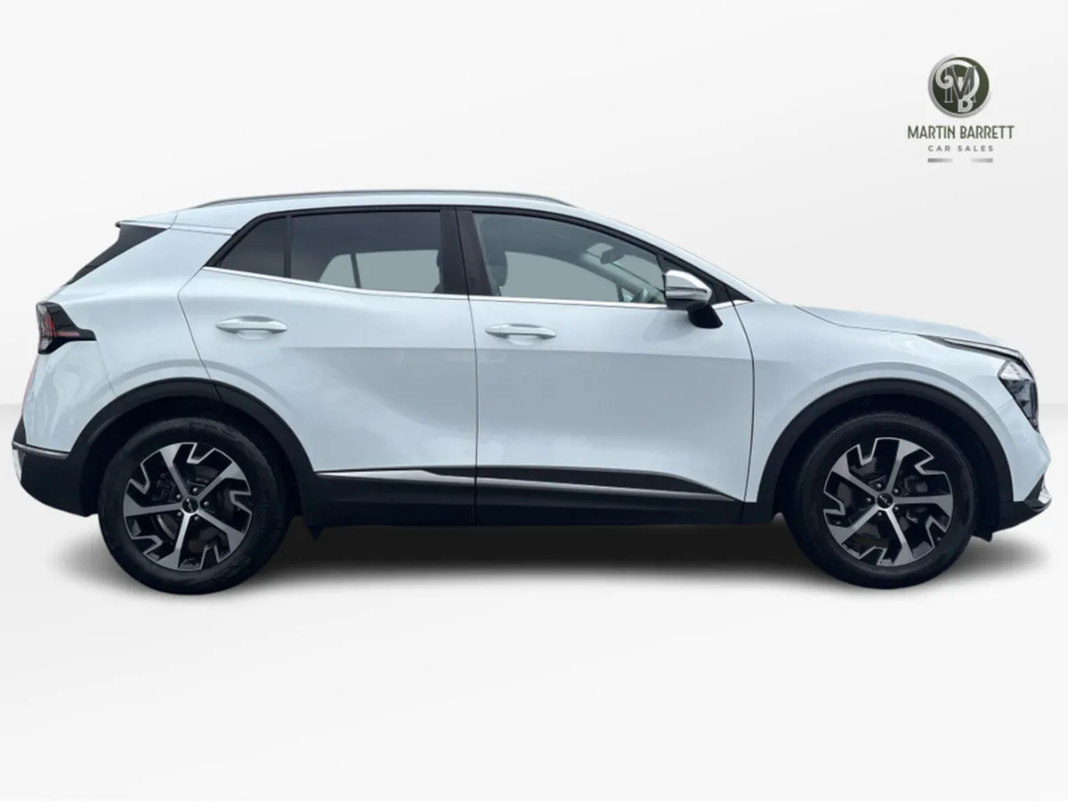Kia Sportage MANUAL 5DR - Image 3