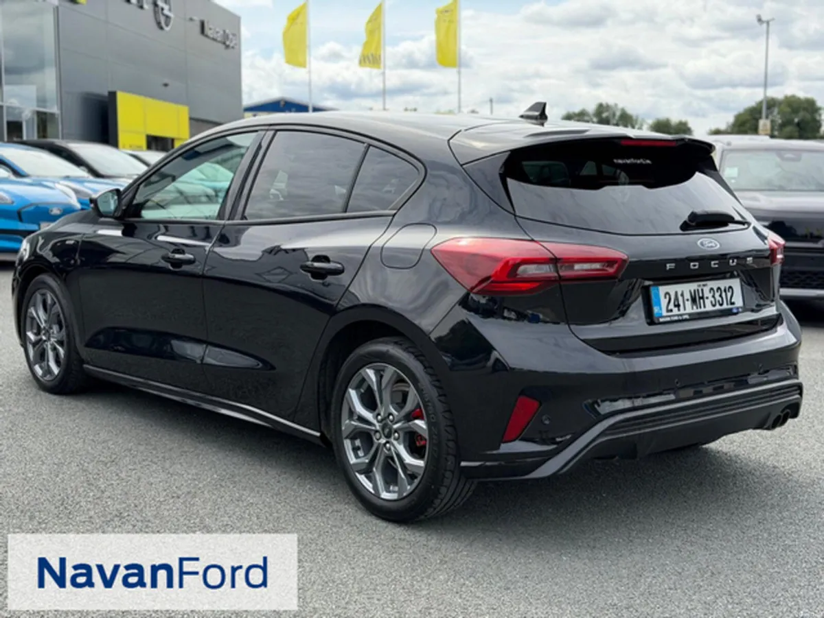 Ford Focus St-Line 1.0T 125Ps **Warranty May 2029* - Image 6