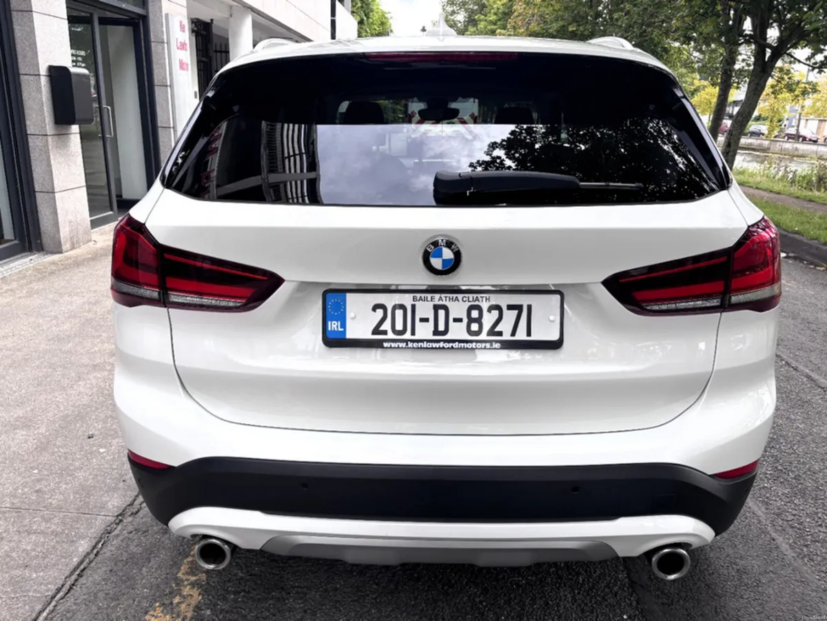 BMW X1 18D SDRIVE X LINE AUTO 5DR - Image 4