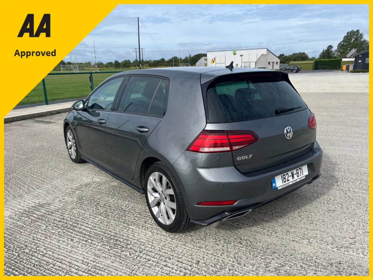 Volkswagen Golf HIGHLINE 1.6 TDI MANUAL 5SPEED 5DR - Image 5
