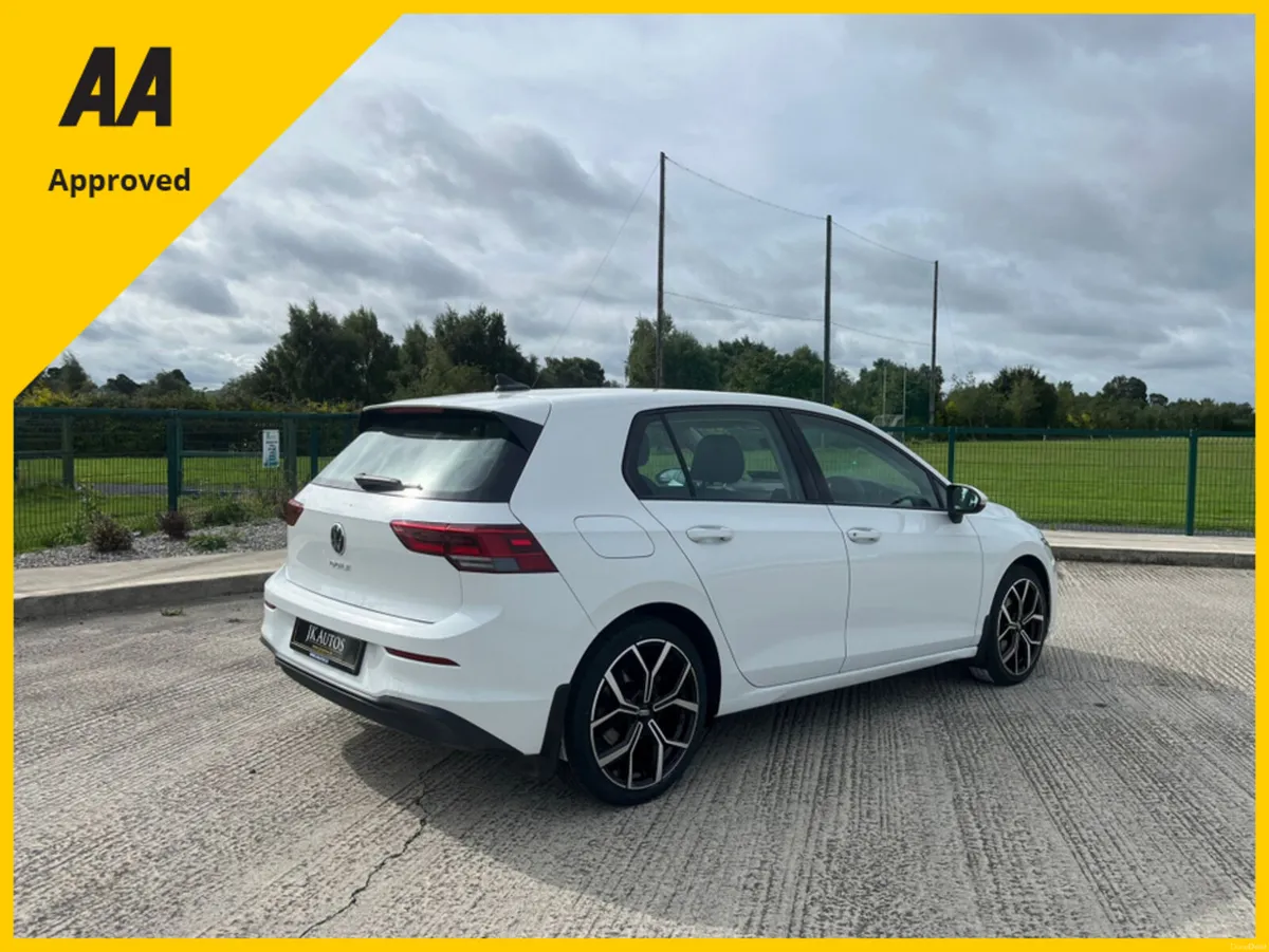 Volkswagen Golf 1.0 TSI 90HP 5DR - Image 4