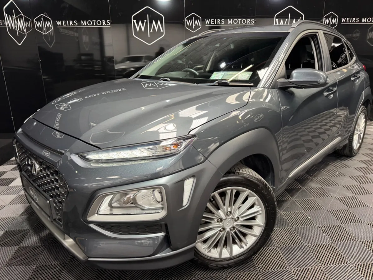 Hyundai KONA 1.0 EXECUTIVE 5DR ONE OWNER - Image 1