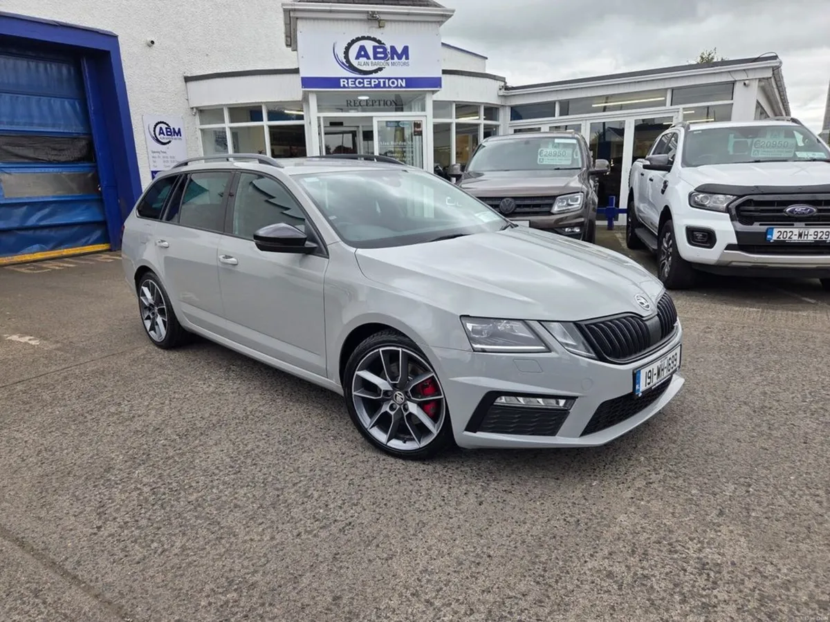 Skoda Octavia TDI VRS DSG 184PS 5DR Auto - Image 1