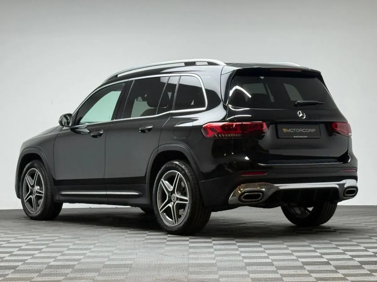 Mercedes-Benz GLB 180D AMG LINE 2.0 AUTO *7 SEATER - Image 5