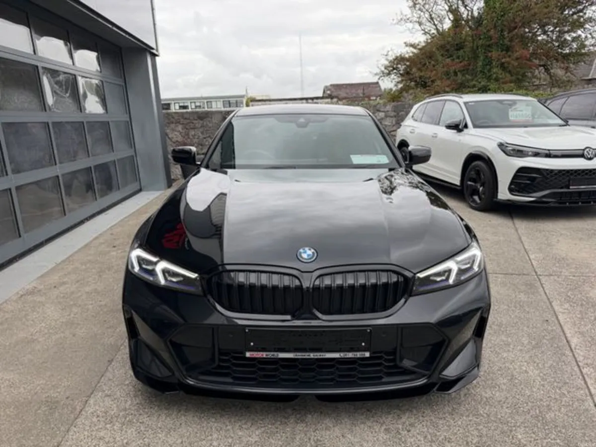 BMW 3-Series 330E M SPORT PRO - Image 6