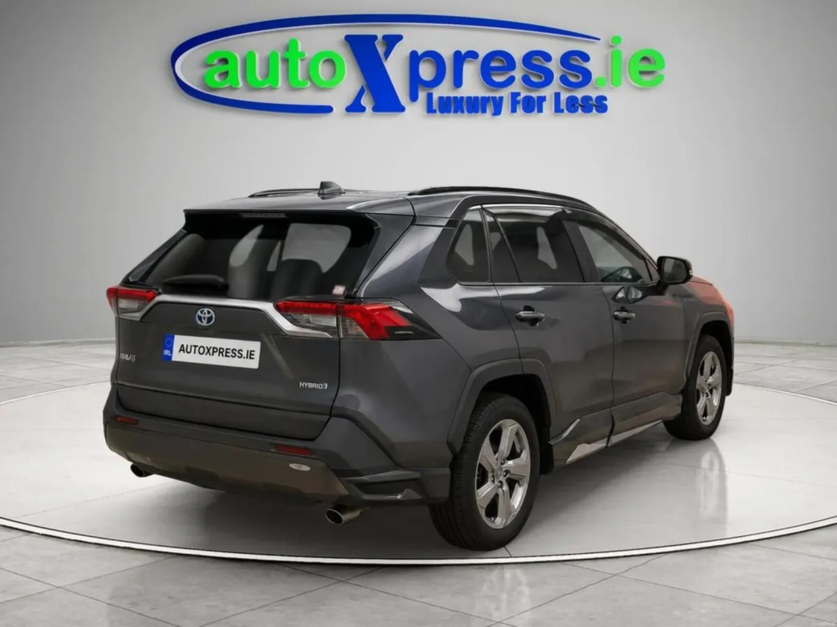 Toyota RAV4 4WD HYBRID G, Automatic - Image 2