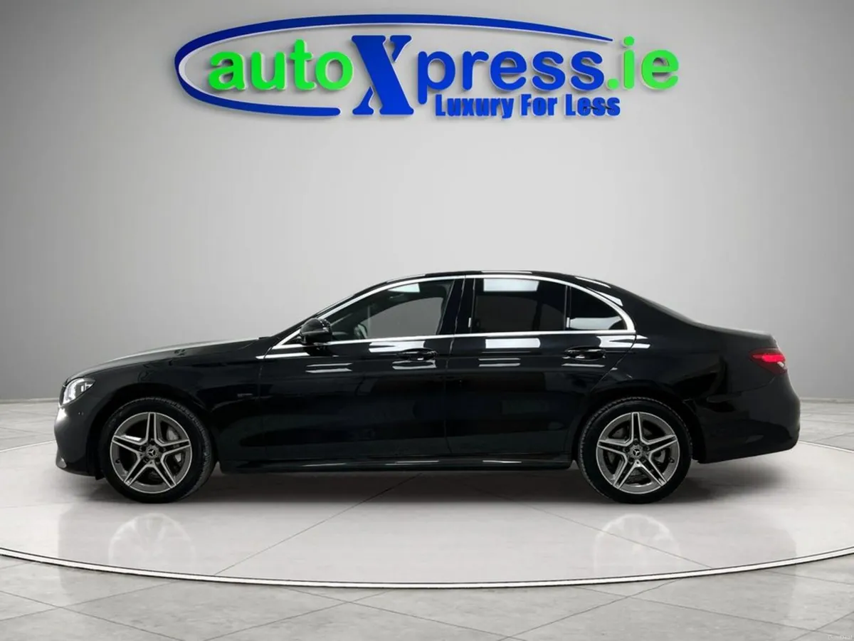 Mercedes-Benz E 300 DE AMG Line 4DR Auto - Image 5