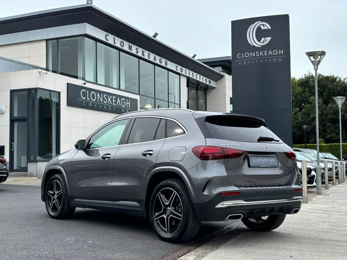 Mercedes-Benz GLA GLA 250 E AMG LINE EXECUTIVE - Image 5