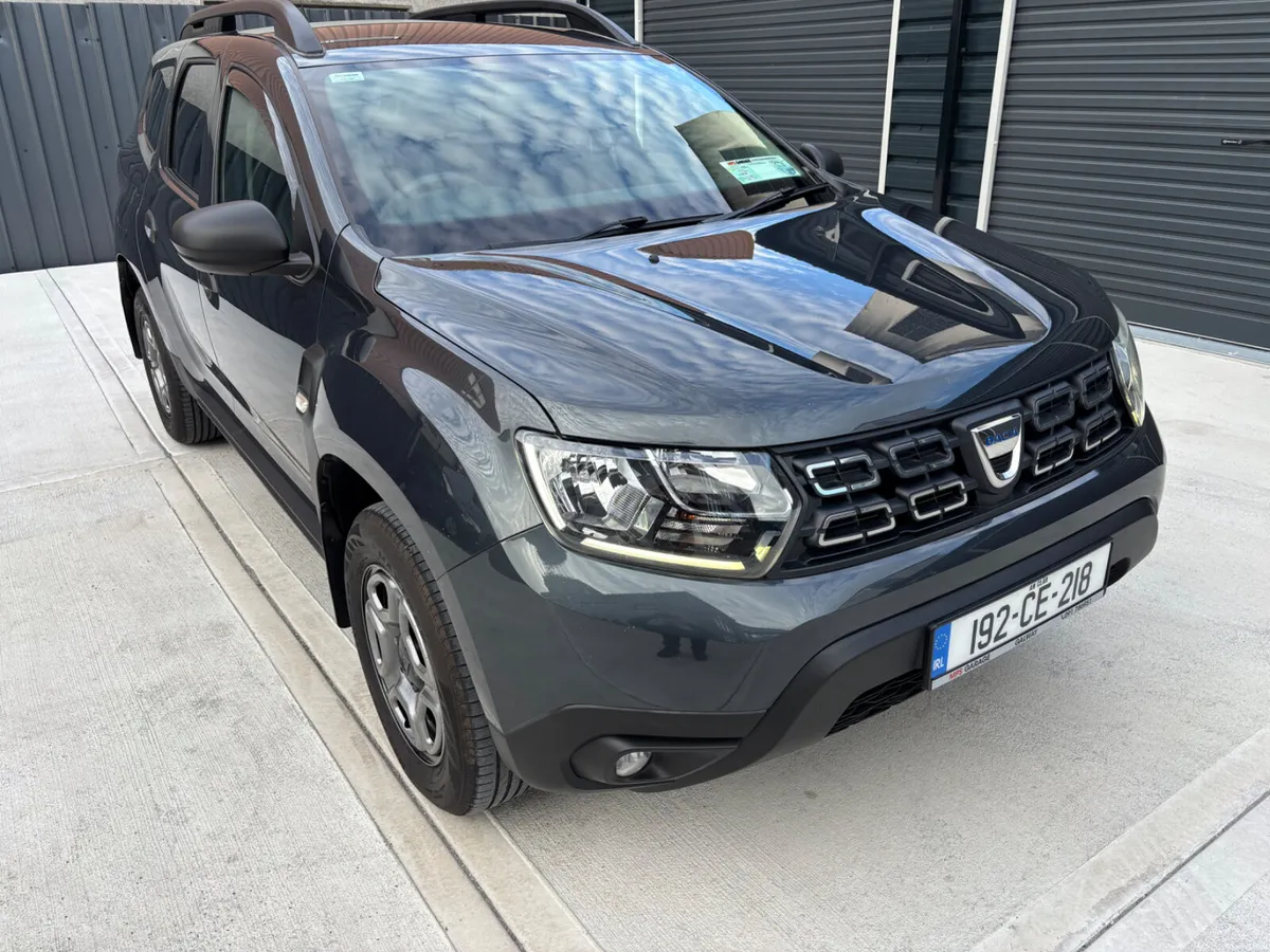 2019 Dacia Duster 1.5 Blue DCI 115 Essential - Image 2