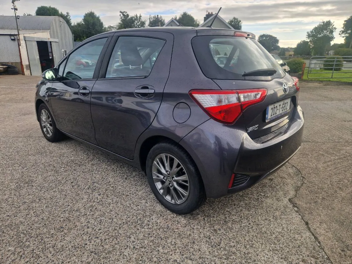 Toyota yaris 1.0 petrol - Image 4