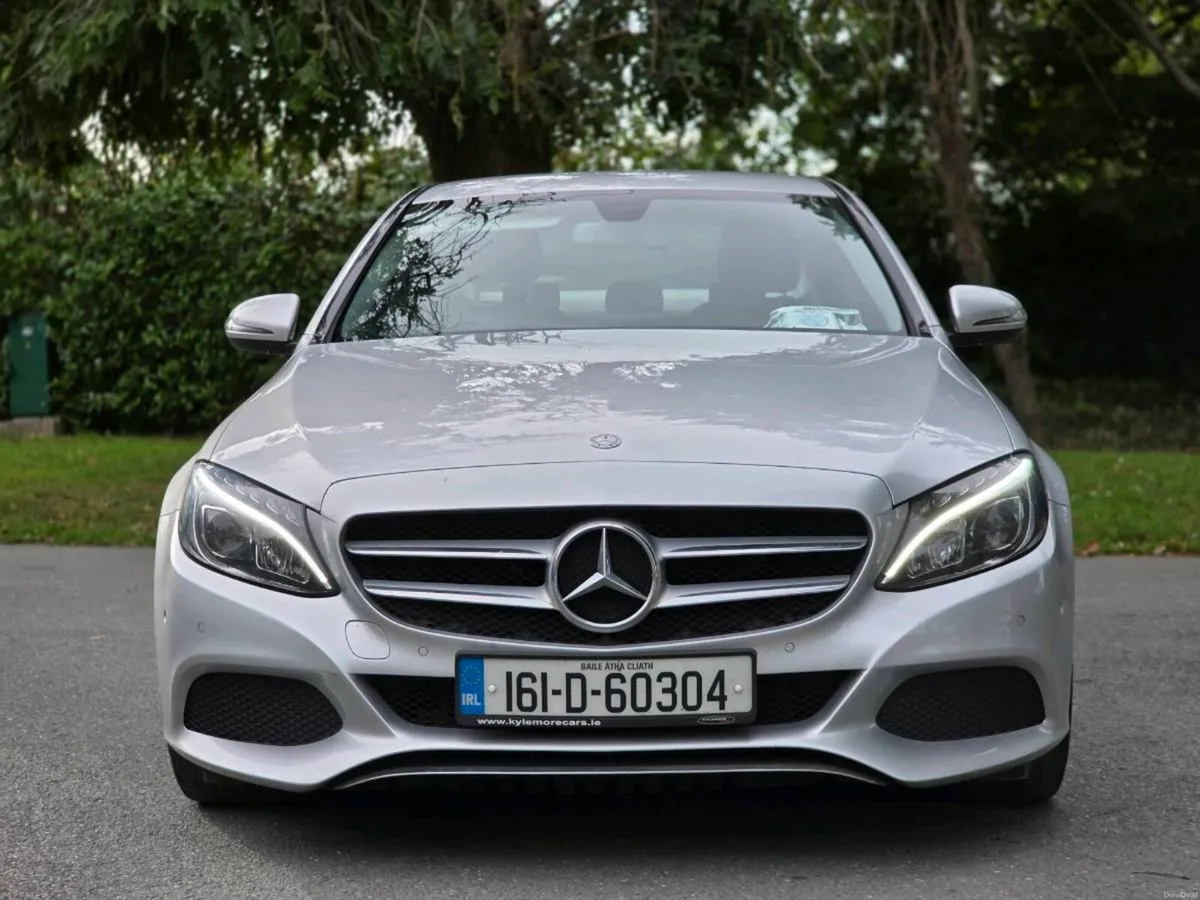 2016 C350e Plug In Hybrid NEW NCT - Image 5