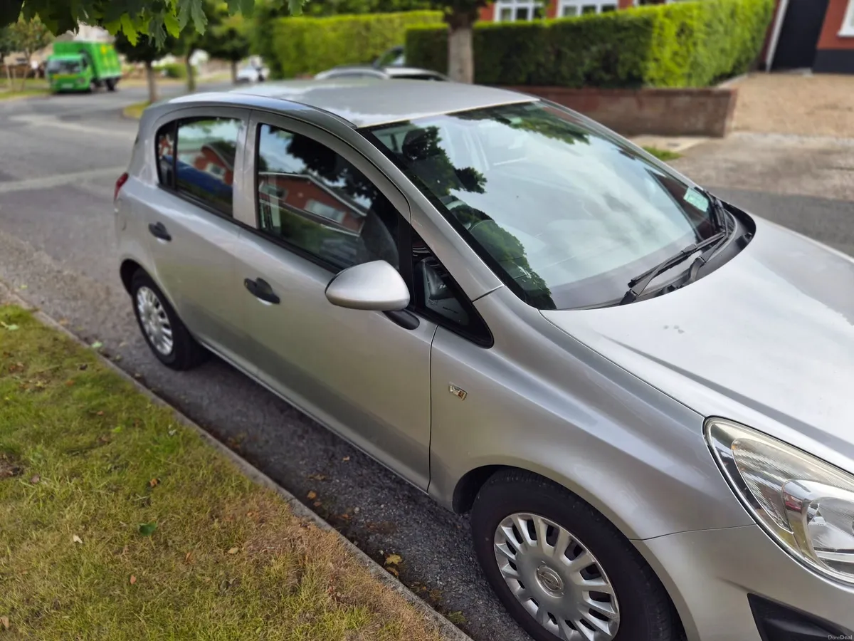 Opel Corsa 2011 - Image 6