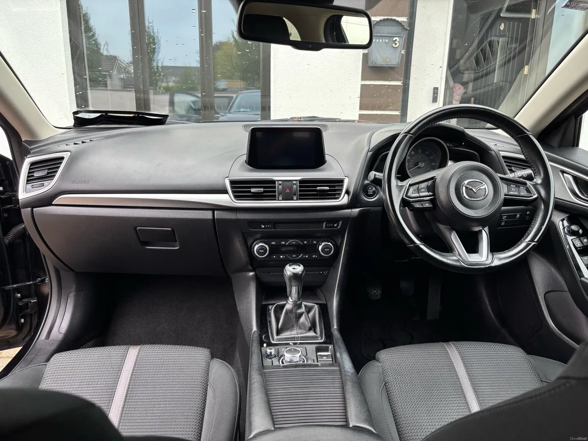 Mazda 3 - Image 6