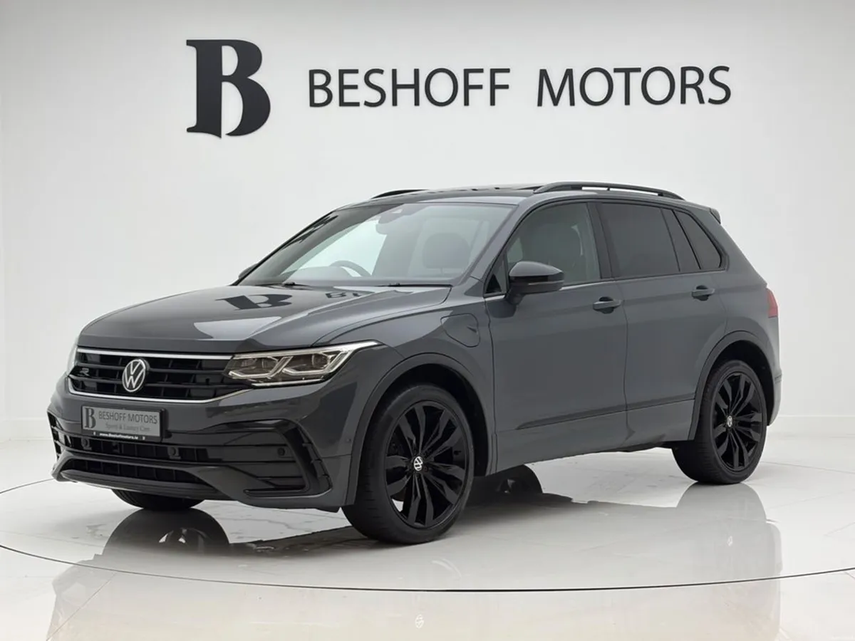 Volkswagen Tiguan BLACK EDITION TSI DSG=PAN ROOF// - Image 1