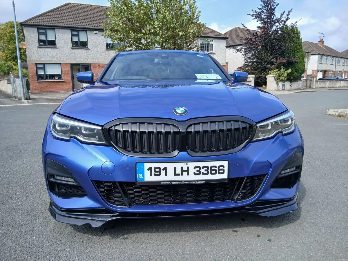 BMW 3-Series 2019 - Image 5