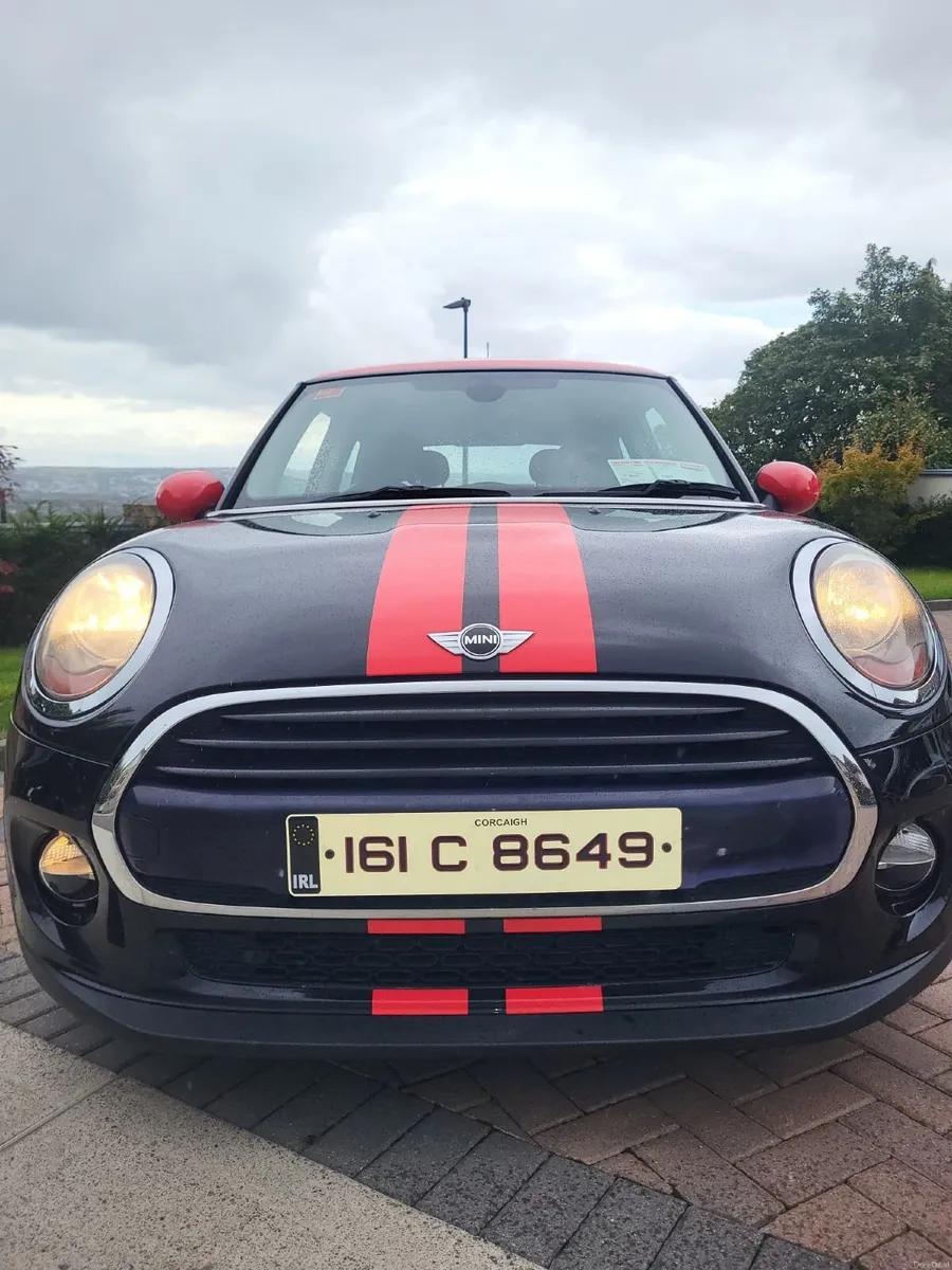 Mini Cooper 2016 Diesel Low Mileage - Image 1