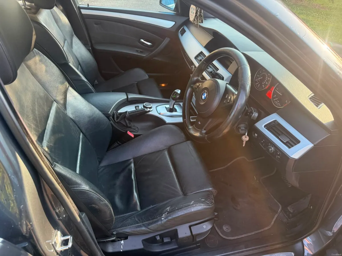 BMW 5-Series 2008 - Image 4