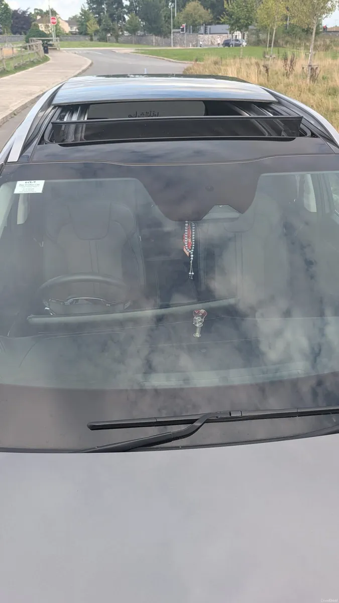 Car - Image 6