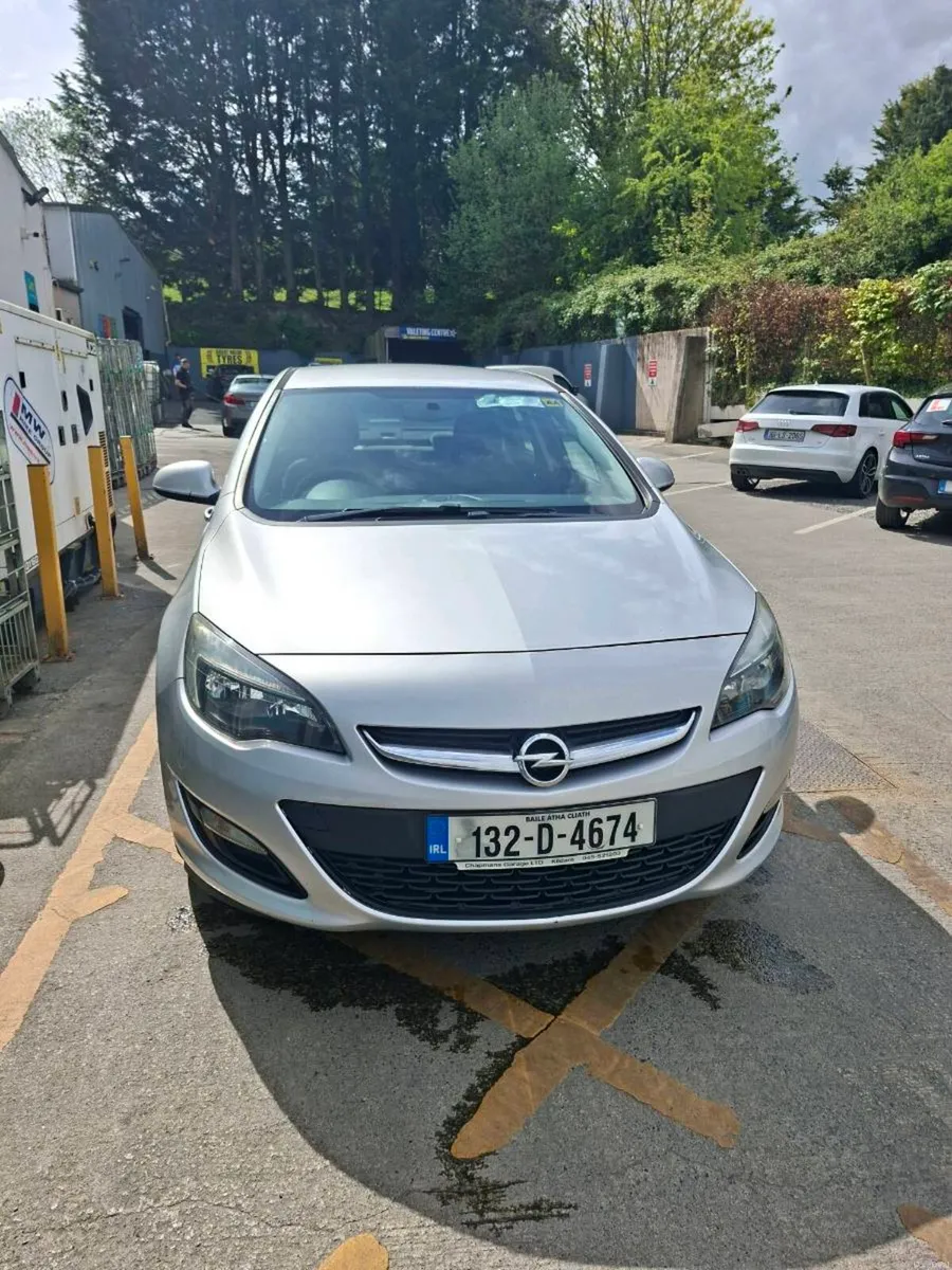 Opel Astra - Image 1