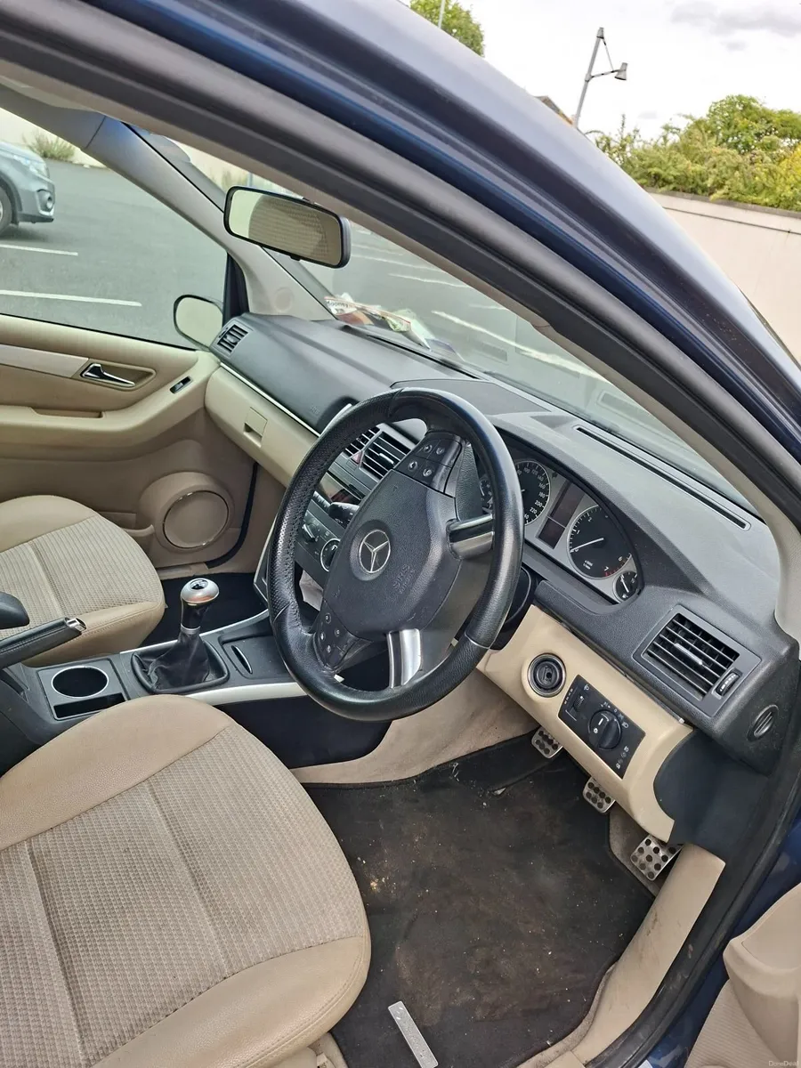 Mercedes-Benz B-Class 2006 - Image 2