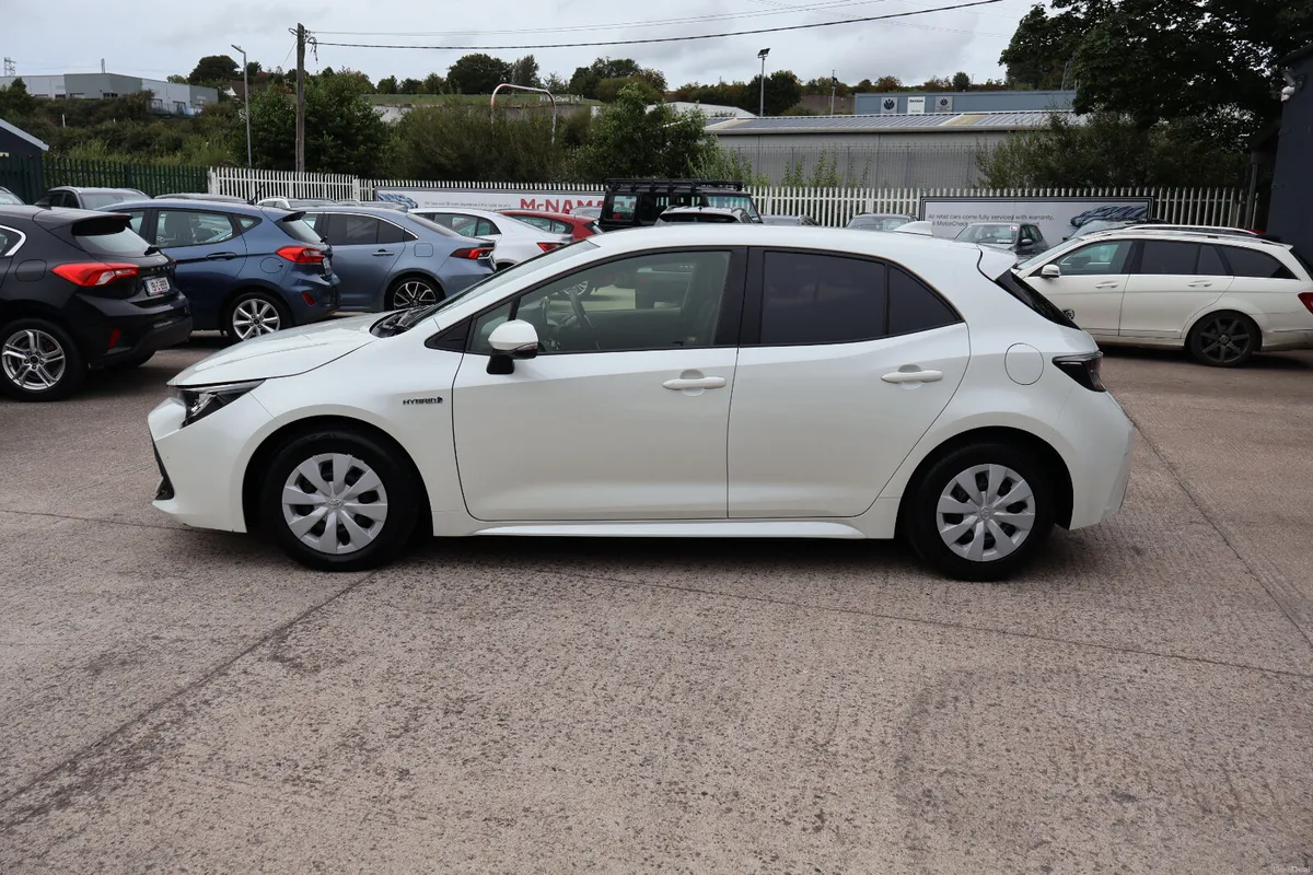 Toyota Corolla Sport Hybrid Low Km's Exceptional! - Image 6