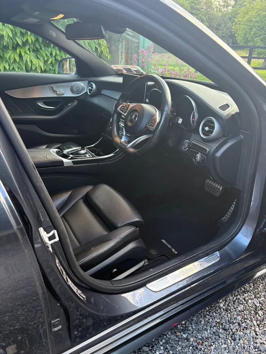 Mercedes 250 - Image 6