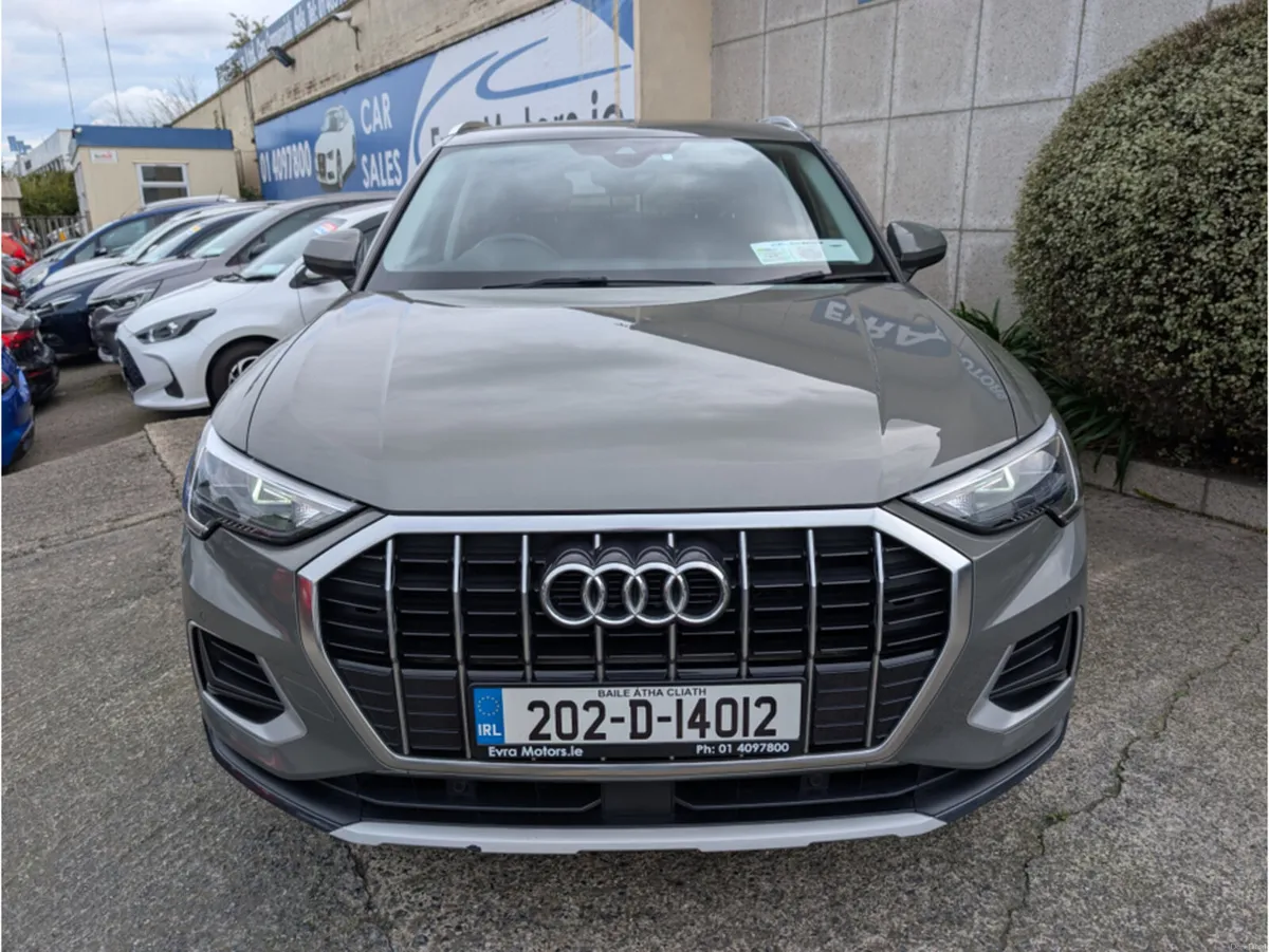 Audi Q3 35 SE AUTOMATIC 2.0 DIESEL //KEYLESS ENTRY - Image 2
