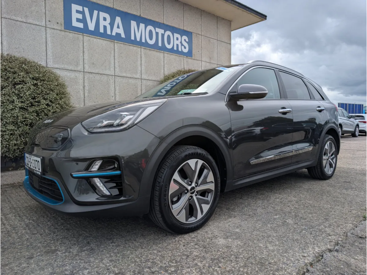 Kia Niro E-NIRO ELECTRIC //REVERSE CAMERA//SAT NAV - Image 4