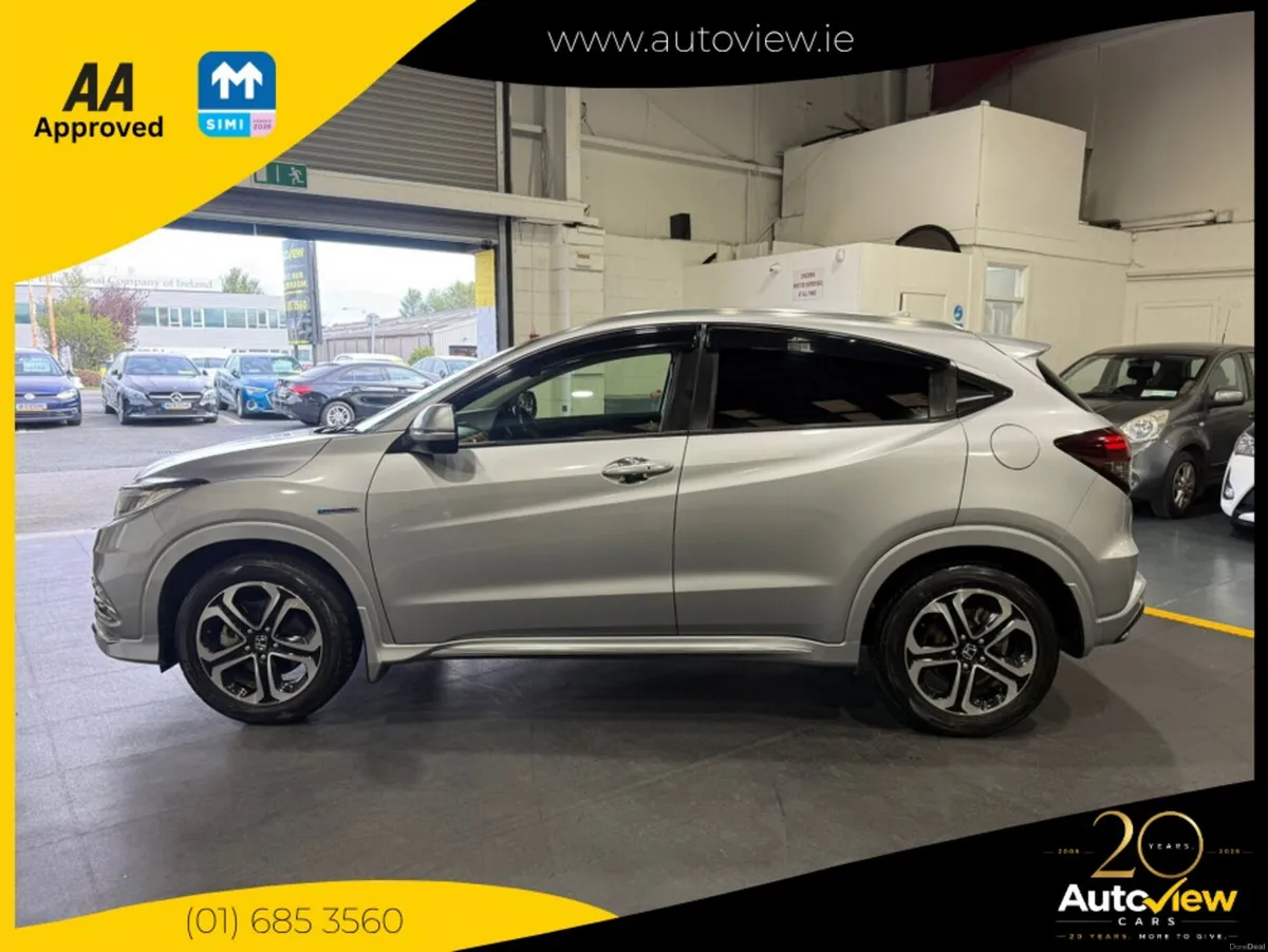 Honda Vezel 1.5 Self-Charging Hybrid Automatic. AA - Image 4
