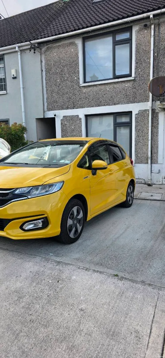 Car - Image 6