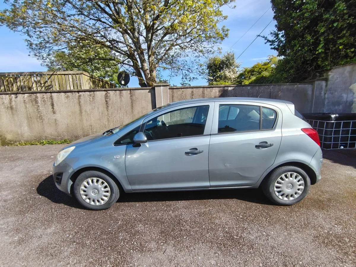 Opel Corsa S 1.0i Ecoflex, 2011 - Image 4