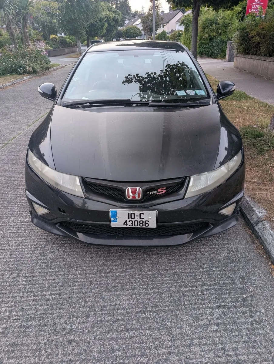 Honda Civic 2010 - Image 1