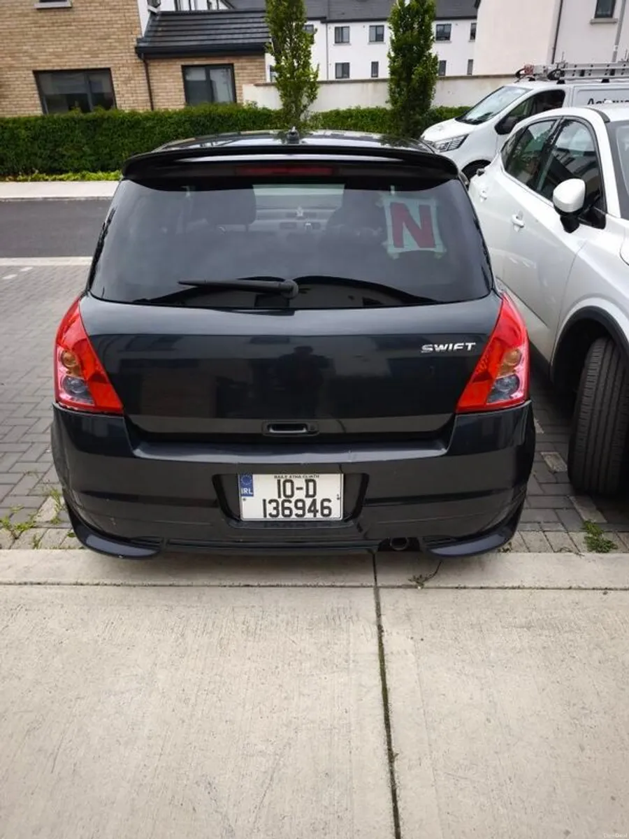 2010 Suzuki Swift Automatic - Image 3