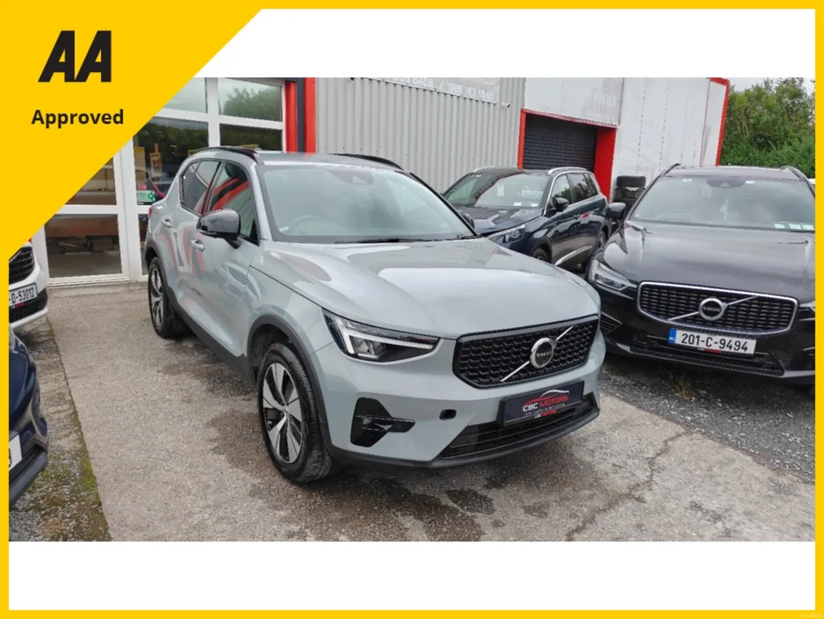 Volvo XC40 2023 T4 Plus Vapour Grey - Image 1